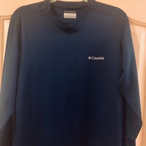 Men’s long sleeve navy shirt medium